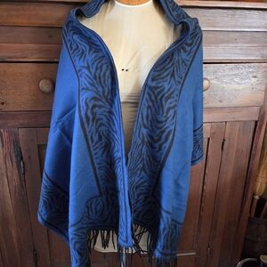 Cashmink By V. Fraas  Blue / Black Scarf 
72 x 22" Inch Germany